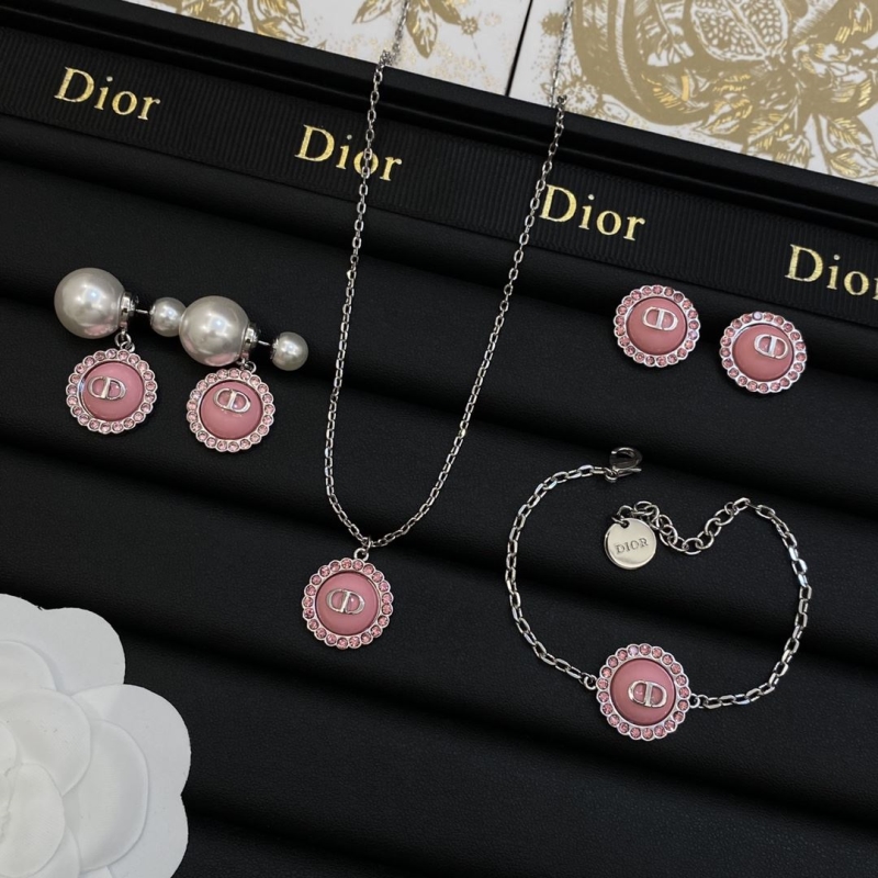 ch**an D*or earrings